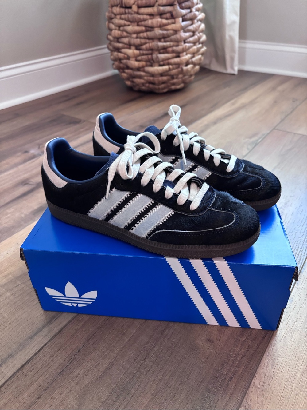 Adidas Originals Samba OG Suede-Trimmed Pony Hair Sneakers - Navy Sneakers